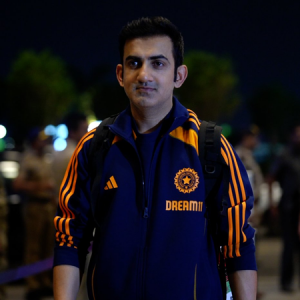 Gautam Gambhir Flies Back to India Due to Family Emergency Ahead of India-England Test Series