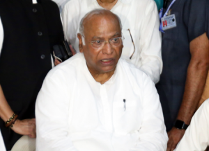 Kharge Mourns Uttarakhand Chopper Crash Victims, demands probe