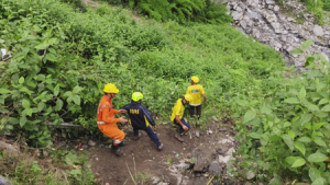 Two killed, one missing after boulder rolls down on pilgrims on Kedarnath Yatra route