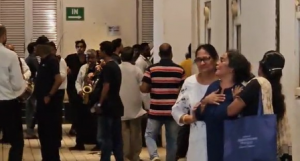 Air India crash: Funeral of Co-Pilot Clive Kunder held in Mumbai