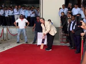 Errol Musk backs Dream League of India, plays friendly tennis ball cricket match