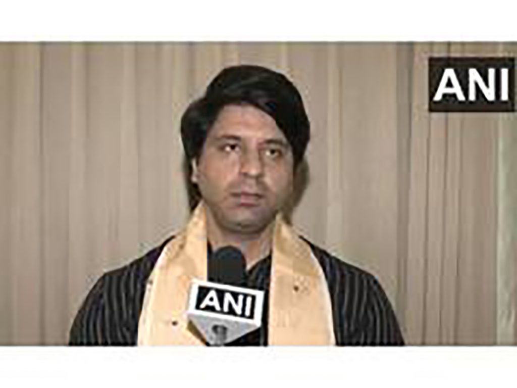 BJP’s Shehzad Poonawalla hits back at Rahul Gandhi over Poll rigging allegations