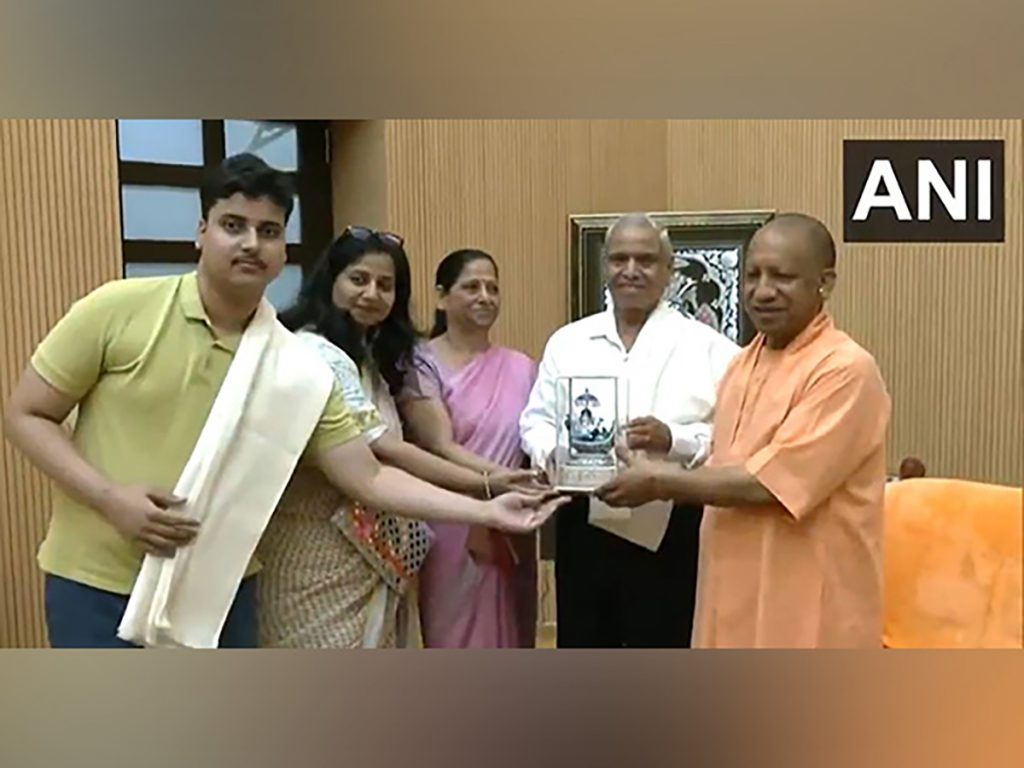 Family members of Axiom Mission 4 pilot Shubhanshu Shukla meet CM Yogi in Lucknow