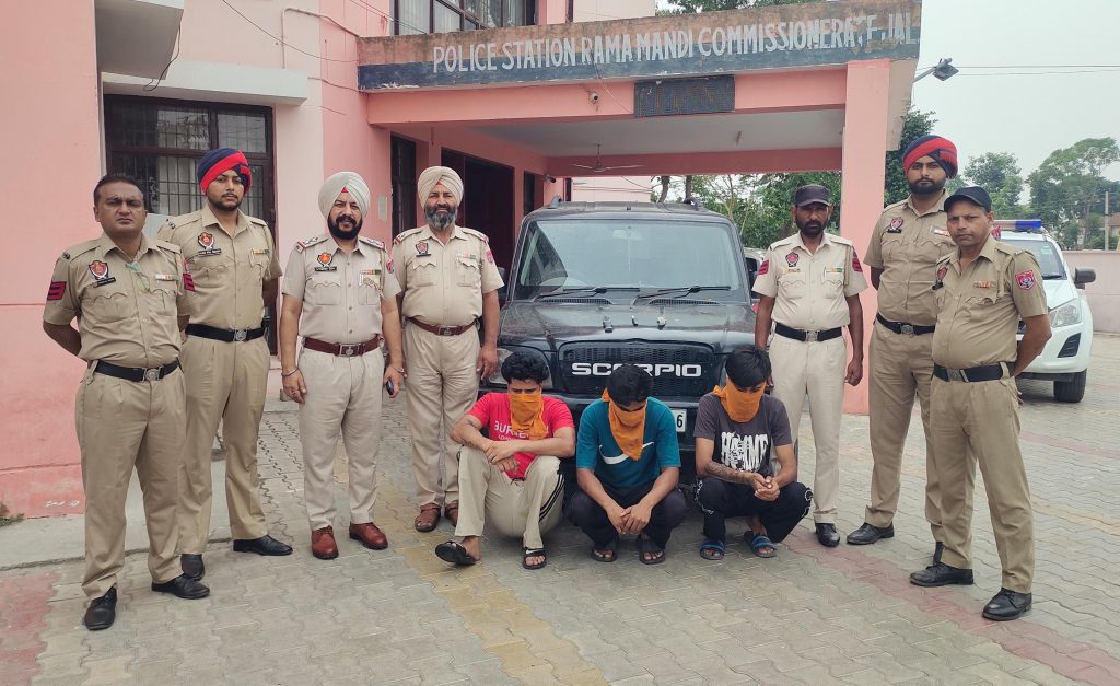 Four held in Jalandhar Grocery shop murder; Weapons, Vehicle seized