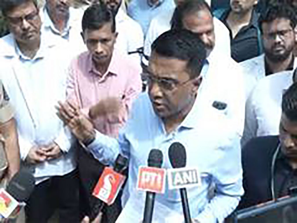 Goa Doctors call off strike after CM assures action against Minister’s remark