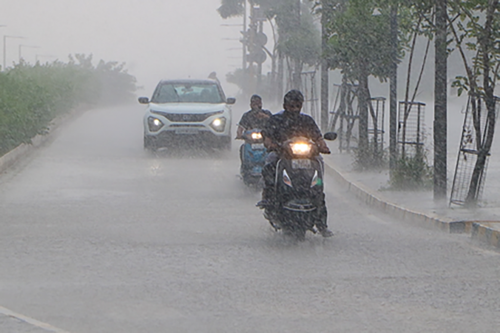 Heavy rainfall triggers severe waterlogging in Mayurbhanj; over 1,000 affected