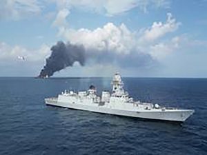 Indian Navy, Coast Guard rescue 18 crew from Burning container ship off Kerala
