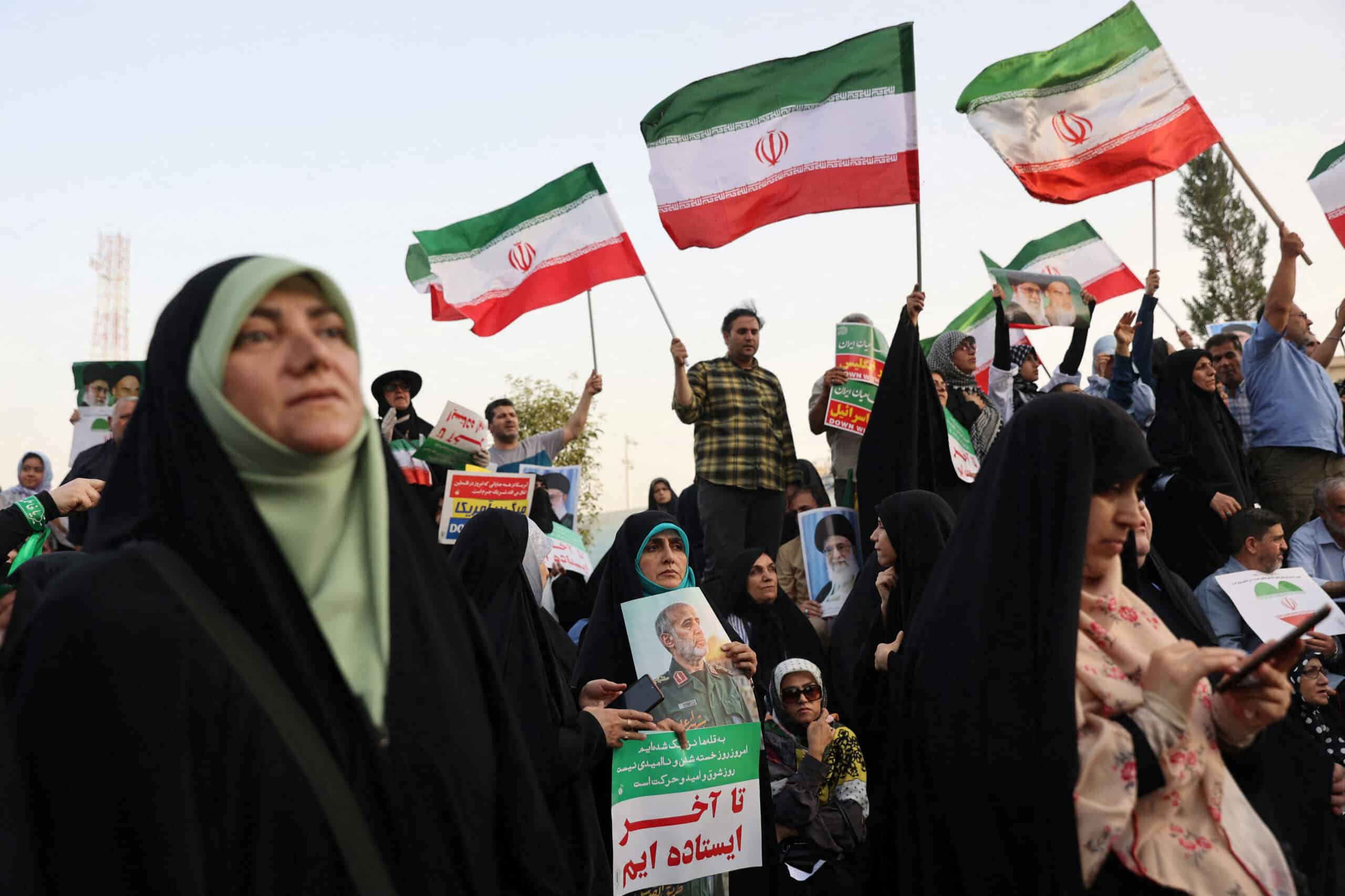 Iran Executes Three Men for Spying for Israel