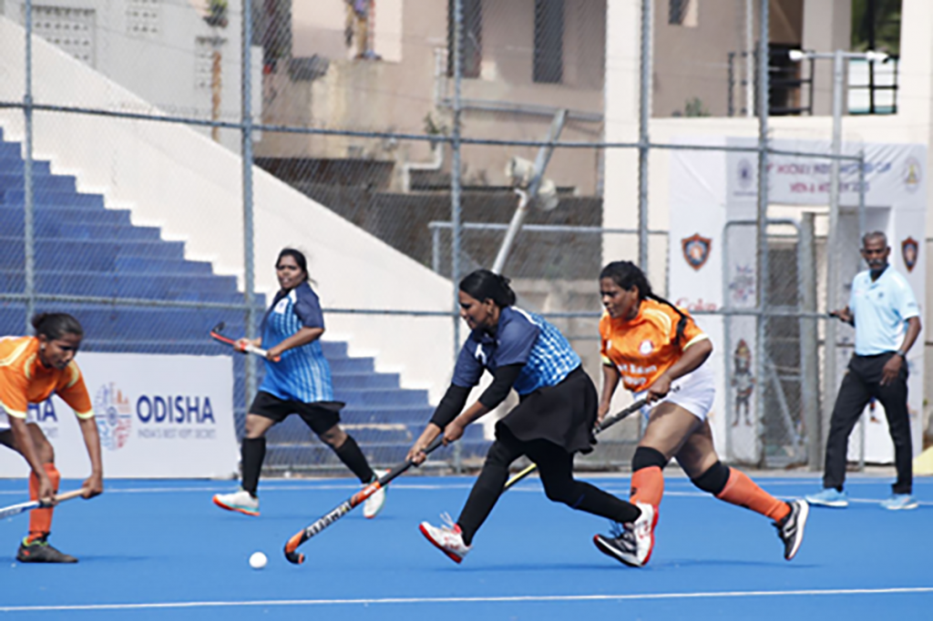 Karnataka, Kerala win in women's category