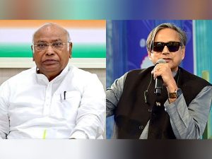 Kharge targets Tharoor over Modi remarks; Tharoor drops cryptic online post