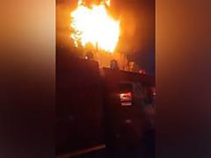 Massive Fire breaks out at Banquet hall in Delhi’s Motinagar