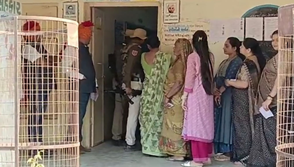 Over 54% turnout recorded in Visavadar and Kadi