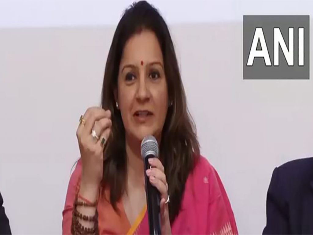 Shiv Sena (UBT) MP Exposes Pakistan’s democratic failures in Belgium address
