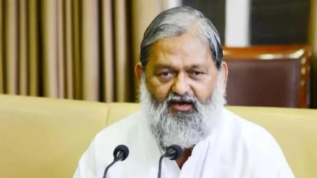 Haryana Minister Anil Vij Suspends JE Sanjay Kumar Over Negligence in Electricity Services