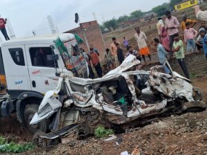 MP: 9 people, including five minors died, 2 injured after cement-loaded truck overturns on car in Jhabua
