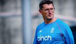 After stepping down from England set-up, Jon Lewis leaves UP Warriorz head coach role