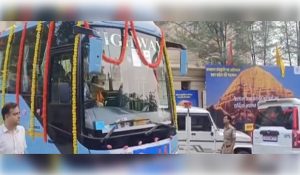 Kailash Manasarovar Yatra: Batch of pilgrims flagged off, UP ministers extend wishes