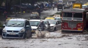 Waterlogging, traffic woes after heavy rain in Mumbai