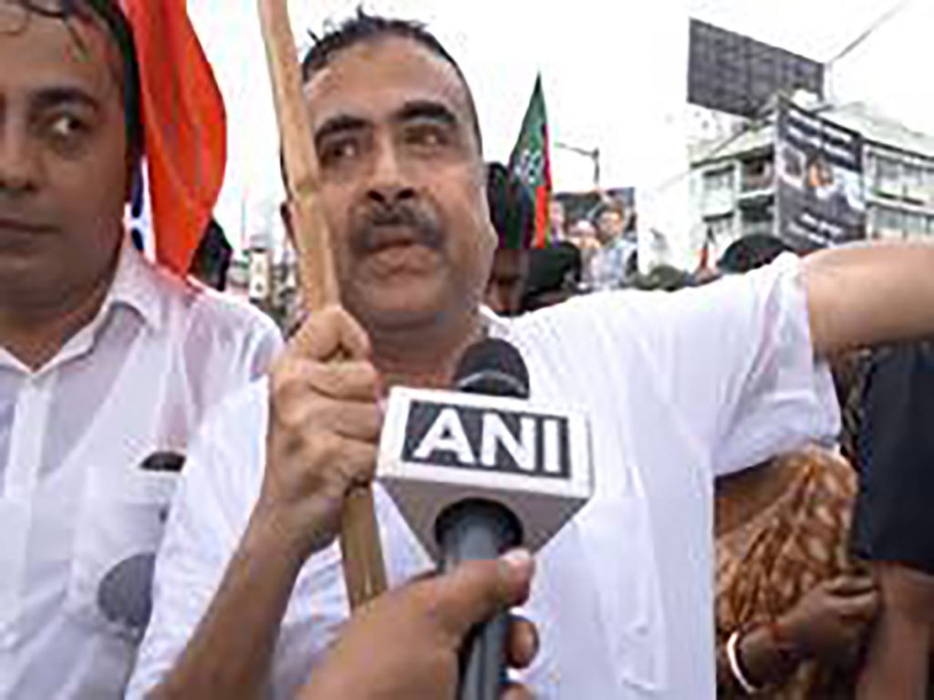 Suvendu Adhikari protests against Kolkata gangrape case