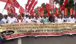 Bharat Bandh: Trade Unions accuse Centre of diluting worker rights; demand rollback of new labour codes