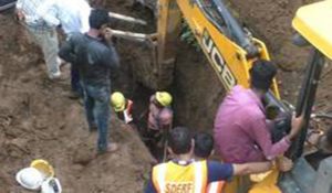 Two labourers buried in mudslide during sewer work in MP’s Shahdol