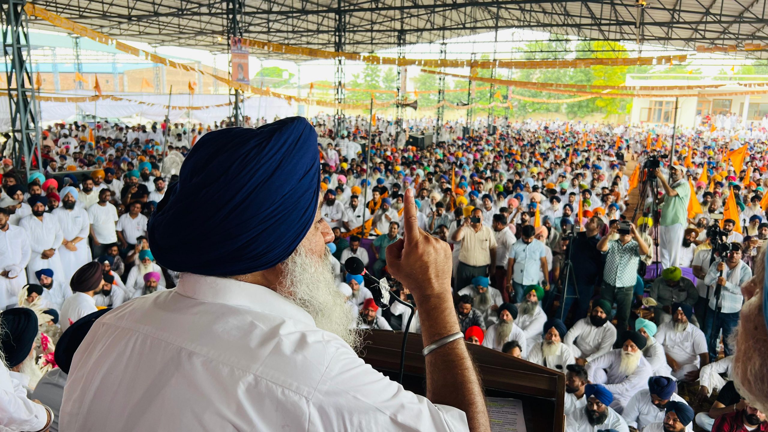 Sukhbir Badal urges voters to back regional parties, says National Parties serve Industrialists