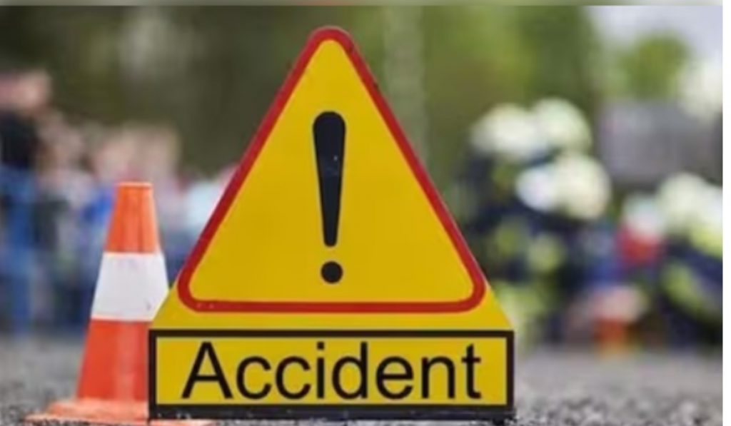 Nine pilgrims injured as three Amarnath Yatra buses collide in J&K's Kulgam