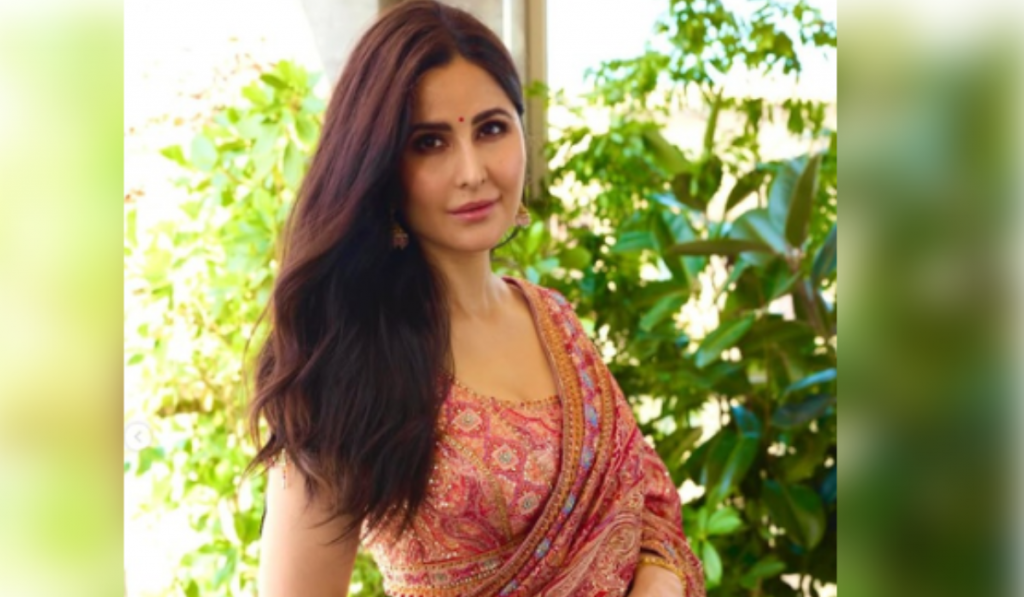 Priyanka Chopra, Kareena Kapoor & others from Bollywood wish Katrina Kaif on her 42nd birthday