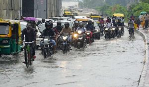 Delhi-NCR witnesses heavy rain, triggering waterlogging; several flights delayed