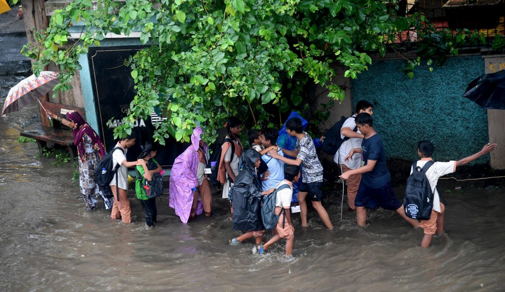 Heavy rainfall disrupts life in Rajasthan; schoolchildren trapped, roads flooded