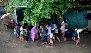 Heavy rainfall disrupts life in Rajasthan; schoolchildren trapped, roads flooded