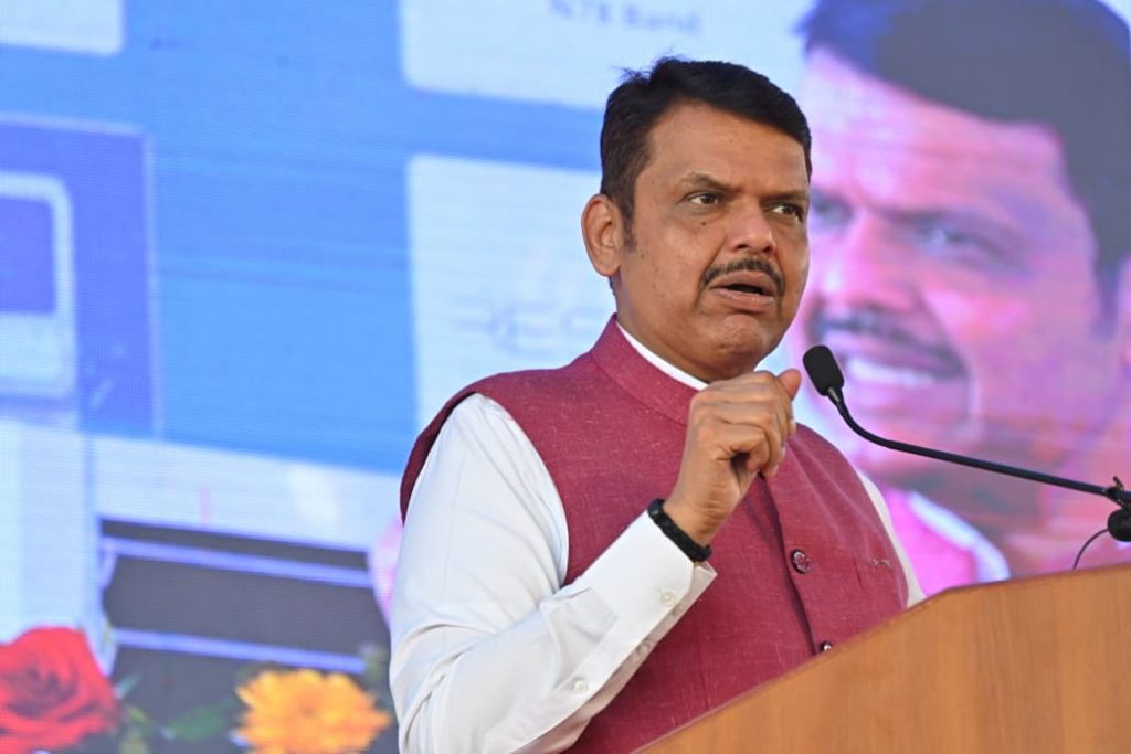 Viksit Maharashtra plan smart villages Devendra Fadnavis