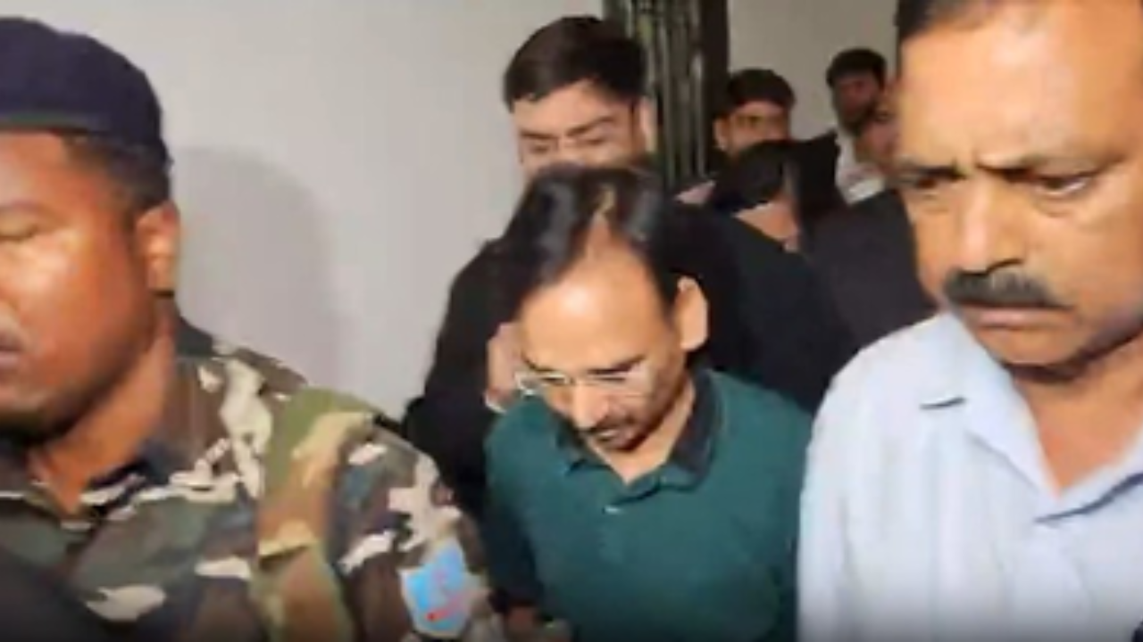 Jharkhand liquor scam: HC rejects bail plea of suspended IAS officer Vinay Chaubey