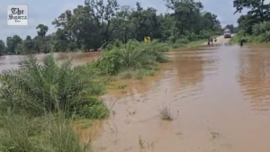 Tamil Nadu: Family of Four Dies After Car Swept Away in Flooded Jheeram Ghati