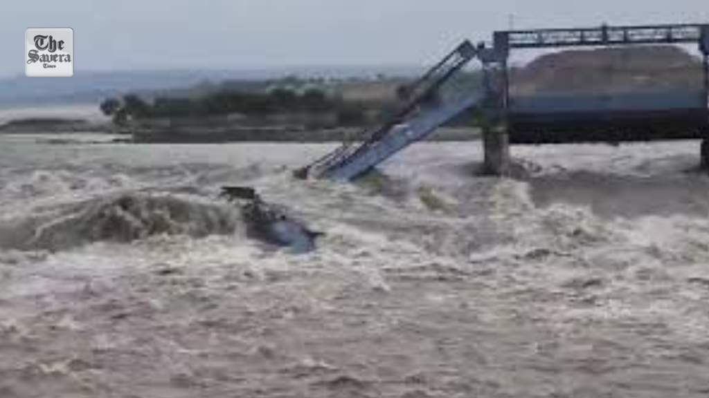 Worker Drowns in Ravi River at Madhopur Headworks, Body Recovered Amid Flood Crisis