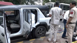 Delhi: Speeding SUV kills pedestrian near President’s Estate, driver detained