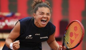 Cincinnati Open: Paolini beats Gauff to march into semifinal