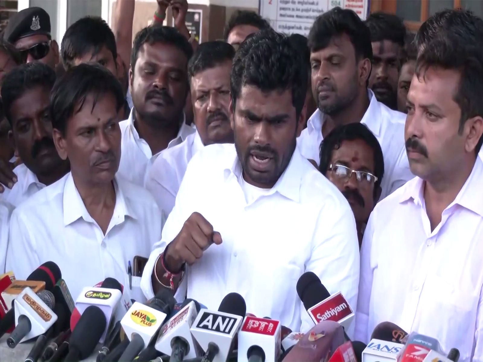 BJP’s Annamalai demands CBI probe into Karur stampede, cites police and administration lapses