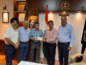 Northern Region Exporters Forum: Chairman Gautam Kapoor Donates ₹6 Lakh to DC Jalandhar for Flood Relief