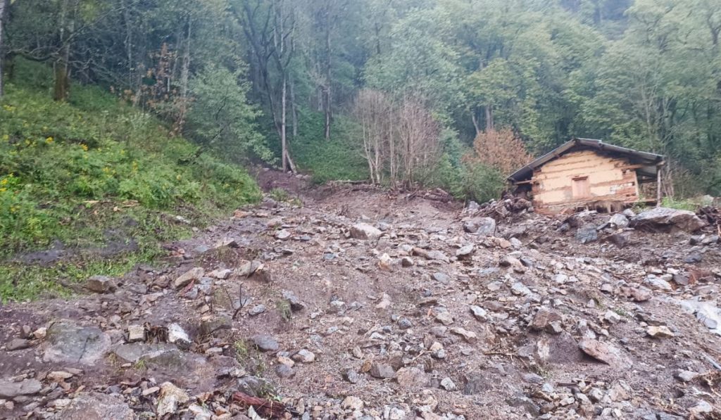 cloudburst doda jammu kashmir