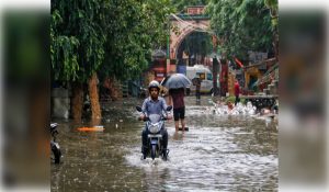 Delhi-NCR braces for wet week, IMD warns of heavy rains; rivers swell