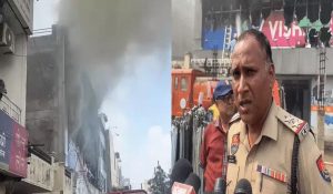 Massive Fire Breaks Out at Vishal Mega Mart in Ambala; No Casualties Reported So Far