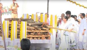 Singer Zubeen Garg cremated with state honours in Guwahati