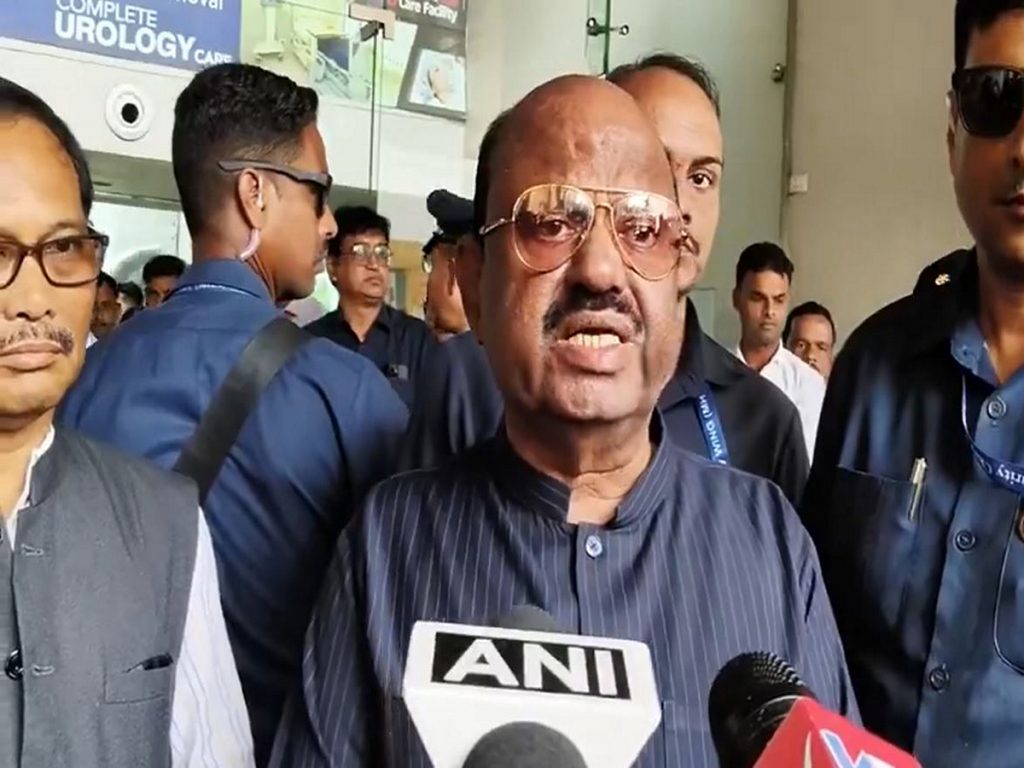 Attack on BJP MP, MLA: Bengal Governor sets deadline for police to act against culprits