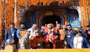 Uttarakhand Governor Visits Kedarnath, Praises Pilgrim Facilities and Development Work
