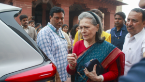 Sonia Gandhi Condoles Death of Haryana IPS Officer, Slams ‘Prejudiced Attitude’ of Those in Power