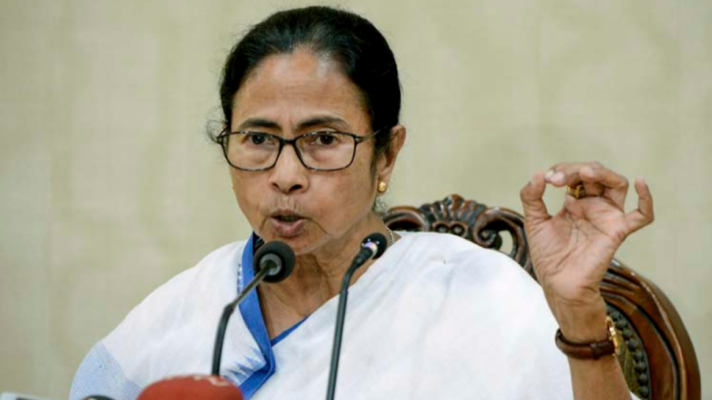 Durgapur Gang-Rape: Girls shouldn't be allowed to go out at night, Urges CM Mamata Banerjee