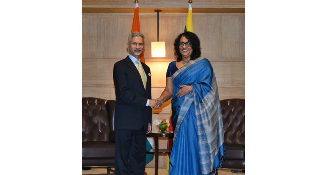 Jaishankar Meets Sri Lankan PM Harini Amarasuriya, Reaffirms India’s Support to Colombo