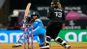 Rain Halts Play as India Reach 329/2 Against New Zealand in Women’s World Cup