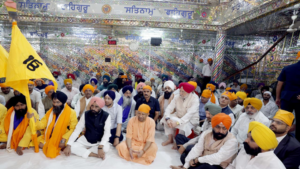‘Charan Suhawe Guru Charan Yatra’ of Sacred ‘Jode Sahib’ Receives Grand Welcome in Lucknow